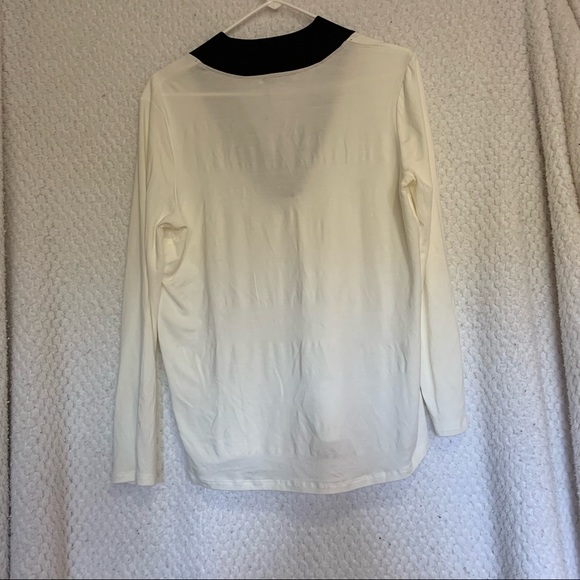 MANGO Blouse Off White With Black Collar NEW WITH TAGS Size Medium - Picture 9 of 11